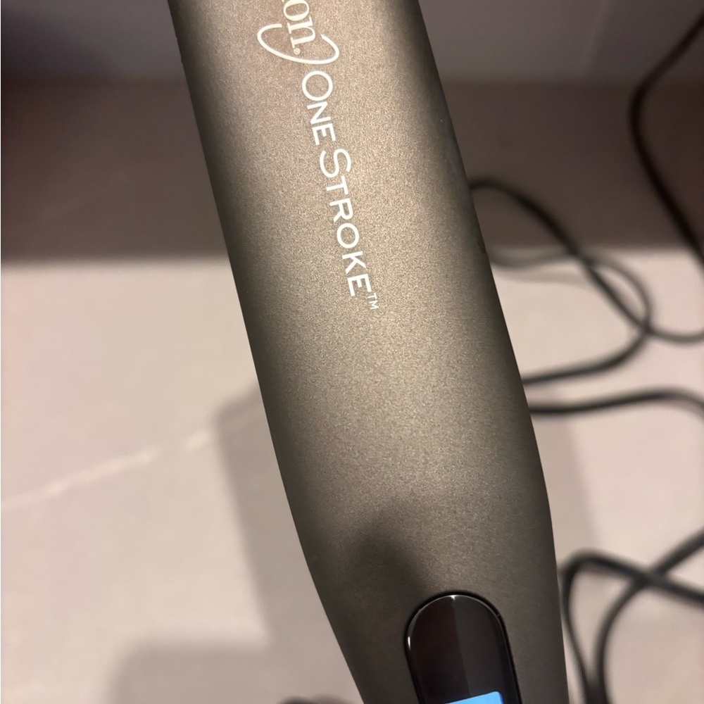 Ion One Stroke Flat Iron 1 inch - Picture 4 of 8